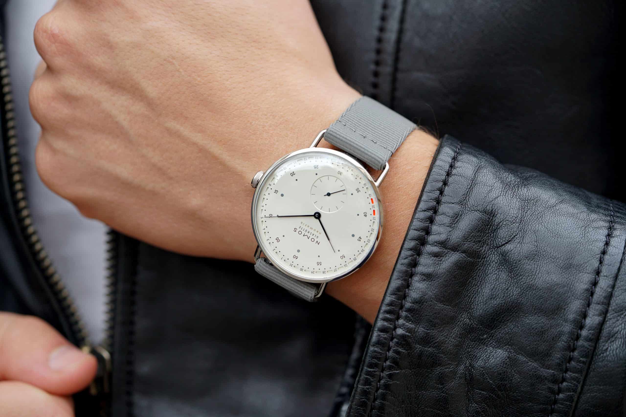 Nomos Glashütte Tangente and Metro Neomatik Update 41 – No better way to tell the date